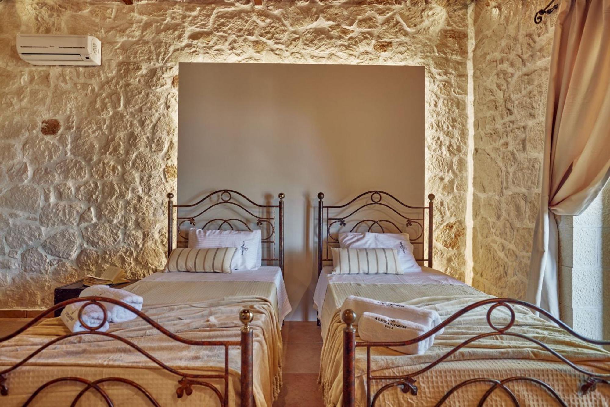 Alexandros Stone Villa Agios Nikolaos  Extérieur photo